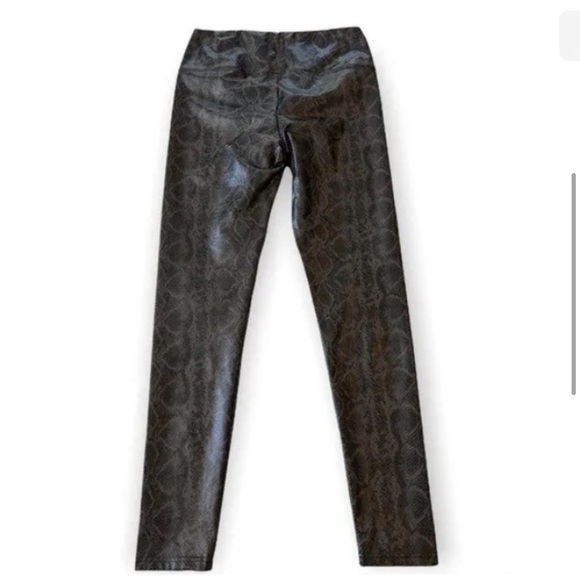 7 FOR ALL MANKIND PANTS 💋NWT - Picture 4 of 9